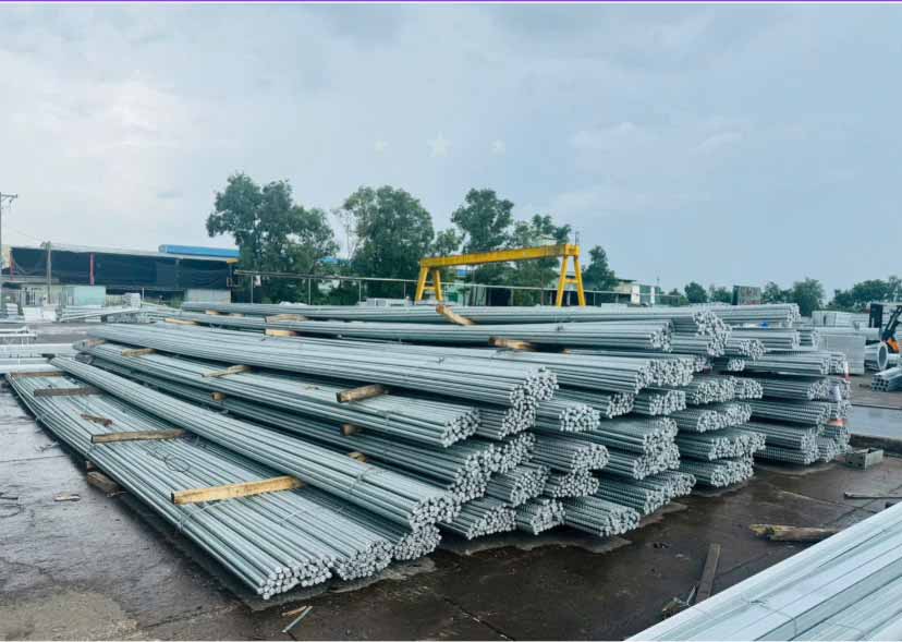 Thép xây dựng mạ kẽm nhúng nóng